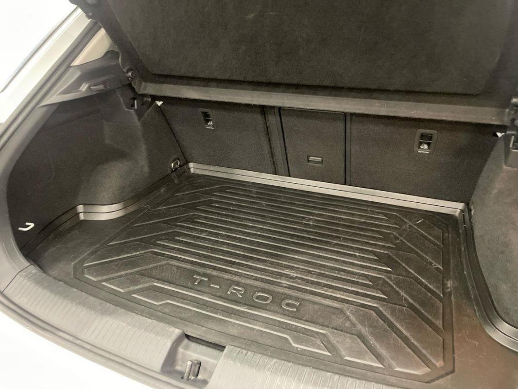 Volkswagen T-Roc - Photo 33