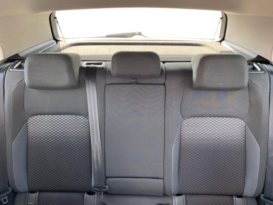 Volkswagen Golf - Photo 22