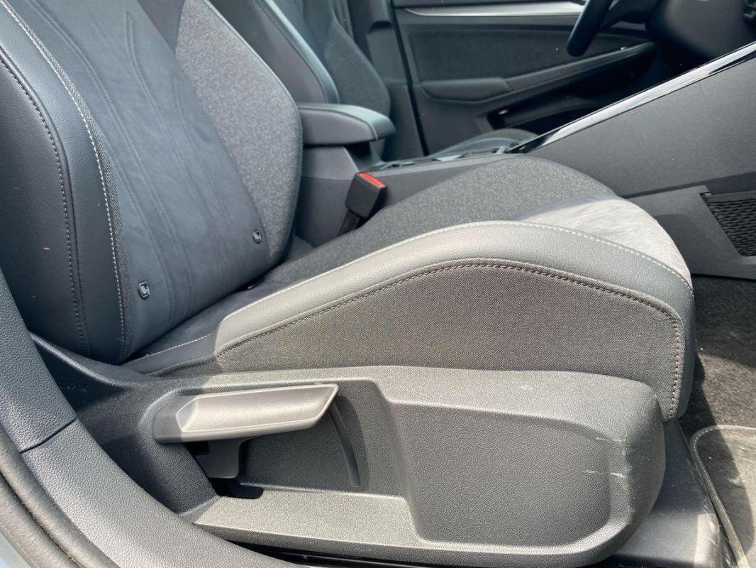 Volkswagen Golf SW - Photo 14