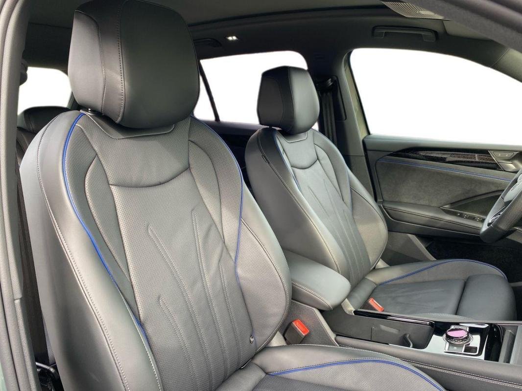 Volkswagen Tiguan - Photo 13