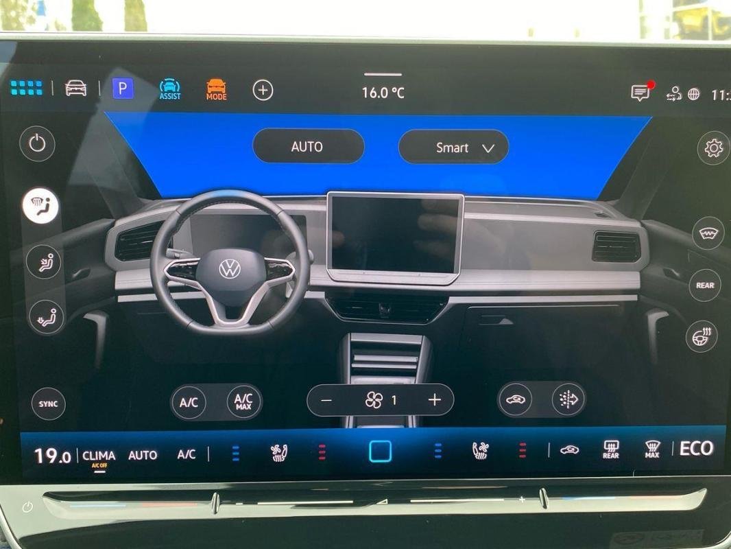 Volkswagen Tiguan - Photo 19