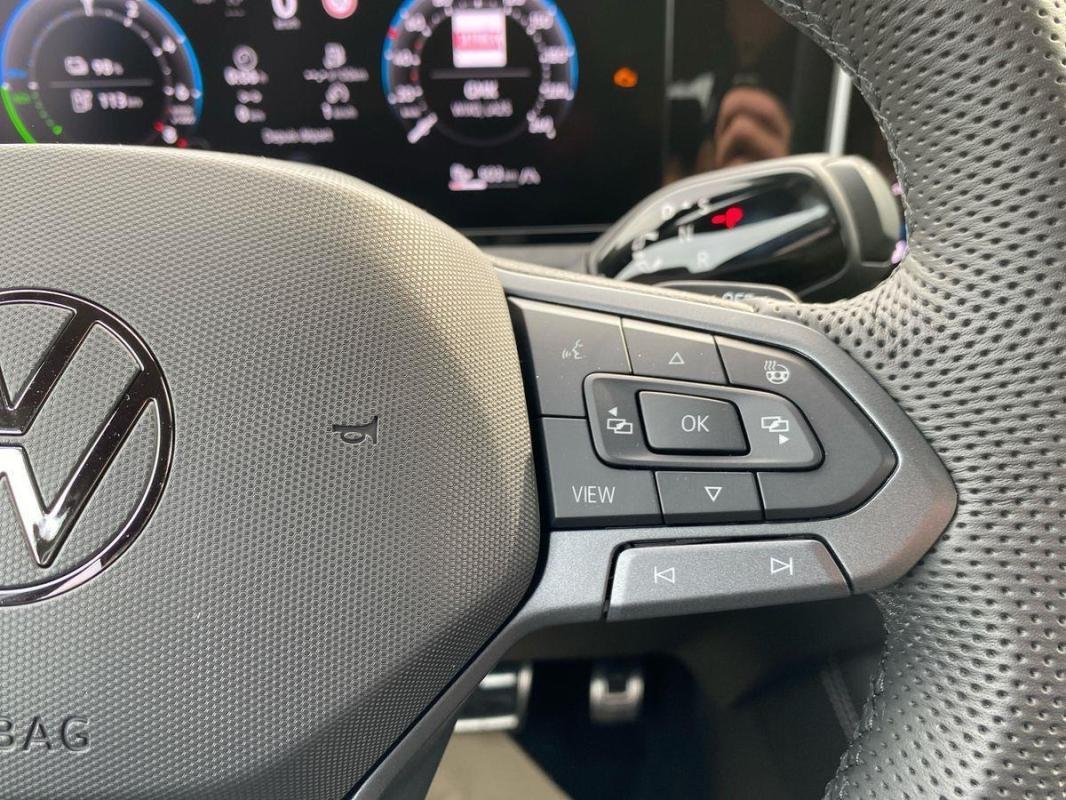 Volkswagen Tiguan - Photo 20