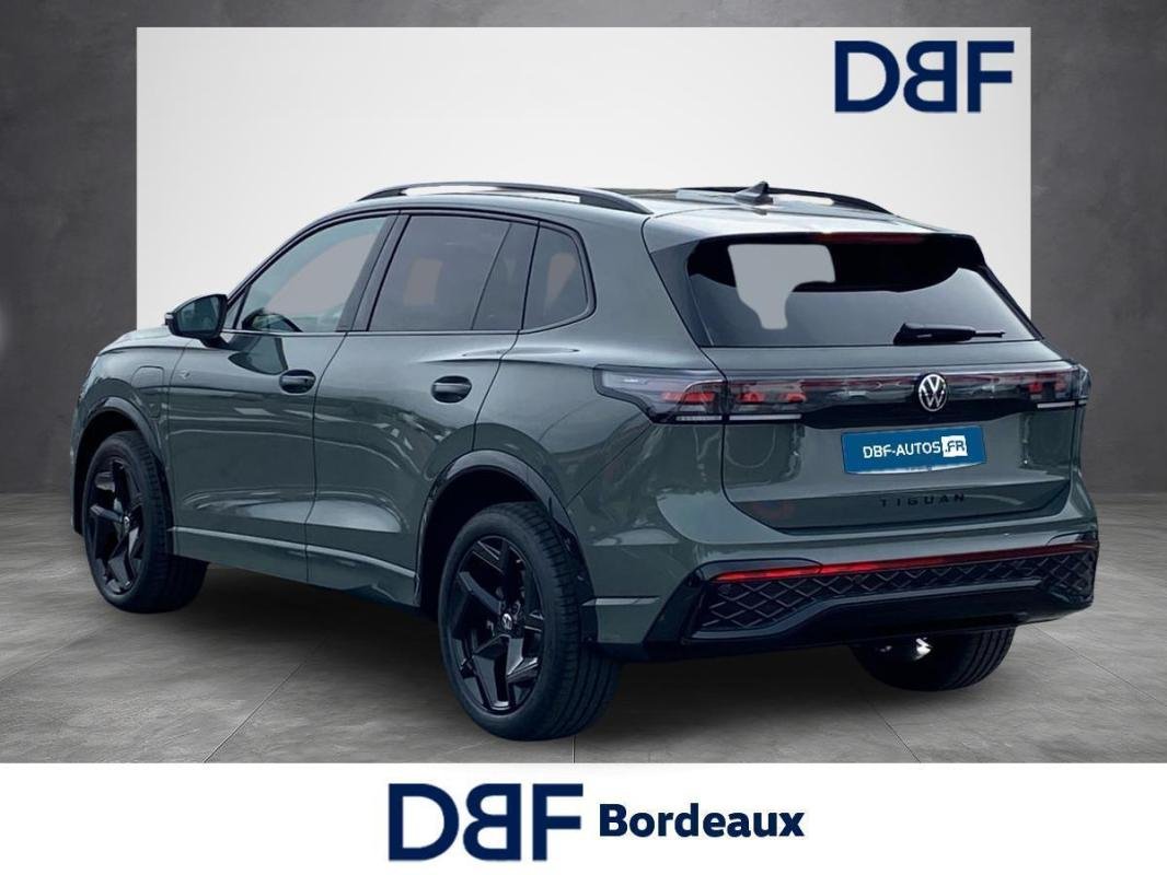 Volkswagen Tiguan - Photo 3