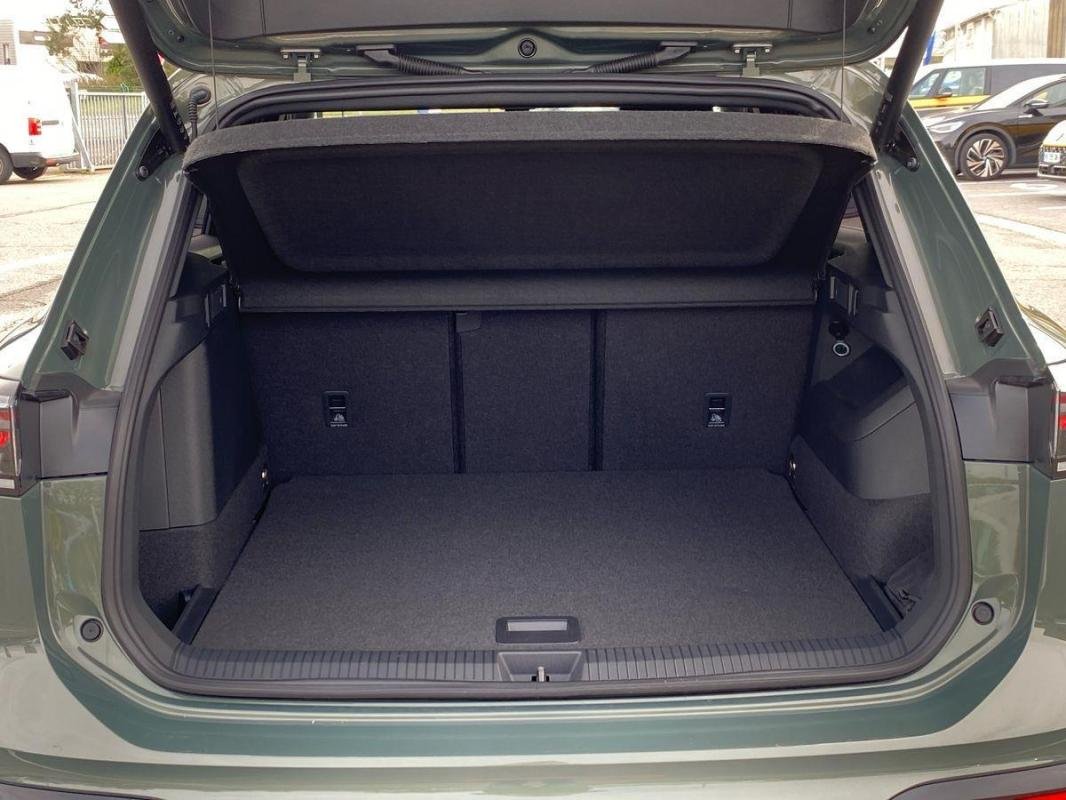 Volkswagen Tiguan - Photo 31