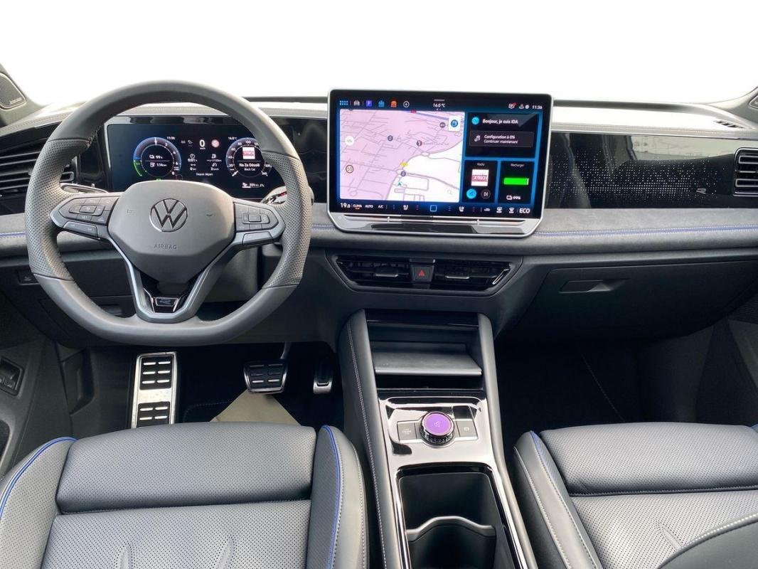 Volkswagen Tiguan - Photo 8