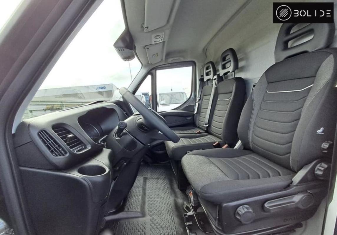 Iveco Daily - Photo 13