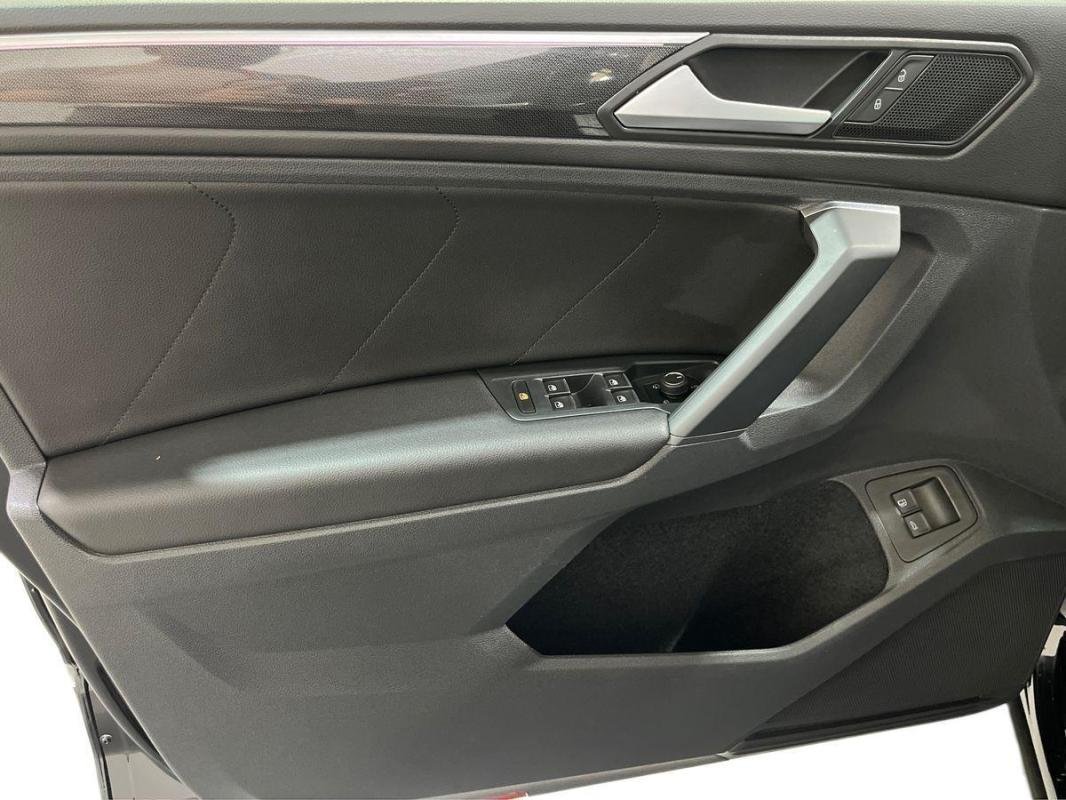 Volkswagen Tiguan - Photo 15
