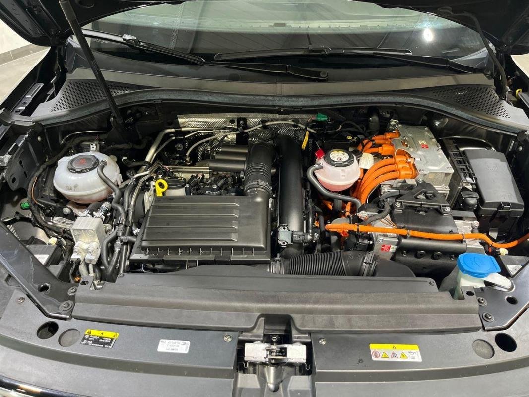 Volkswagen Tiguan - Photo 33
