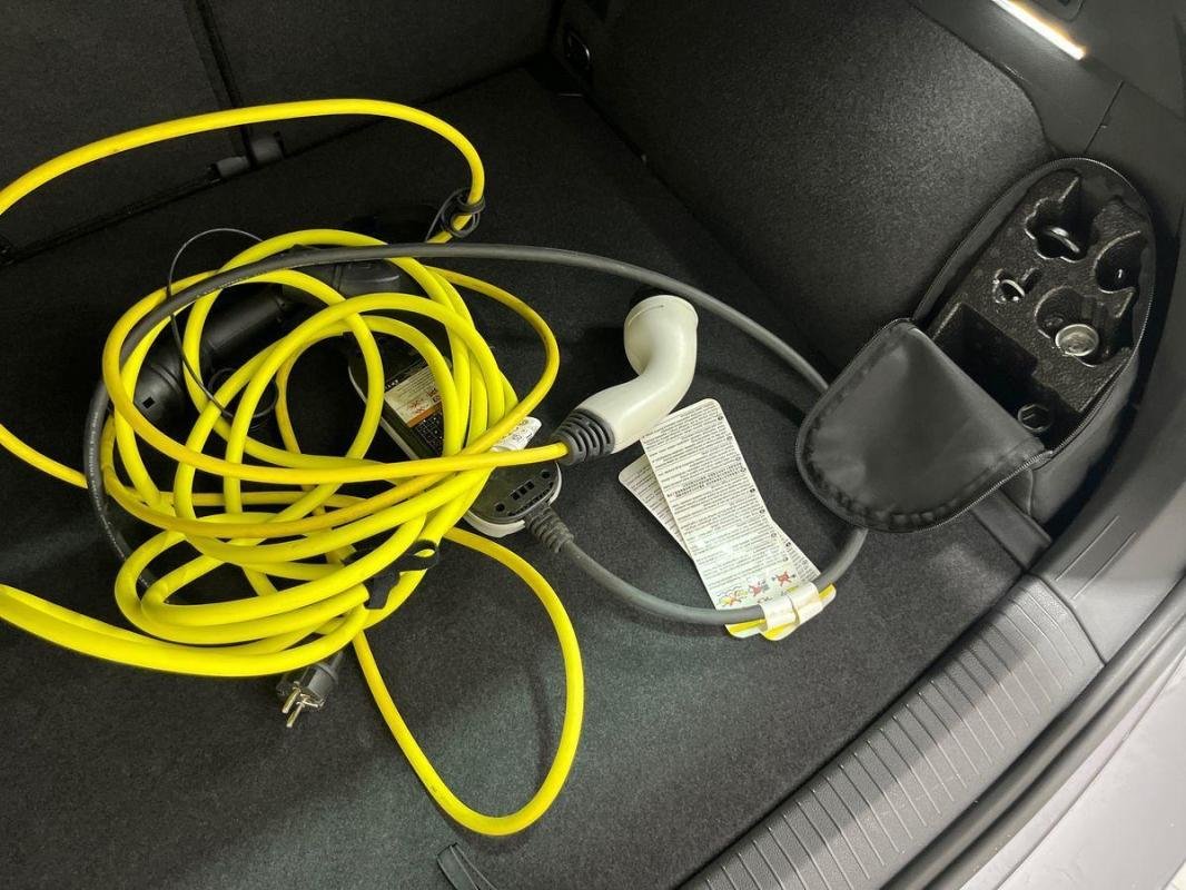 Volkswagen Tiguan - Photo 34