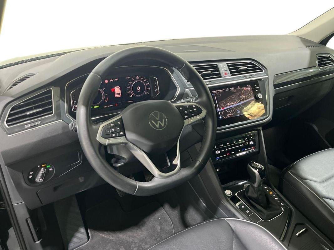 Volkswagen Tiguan - Photo 9