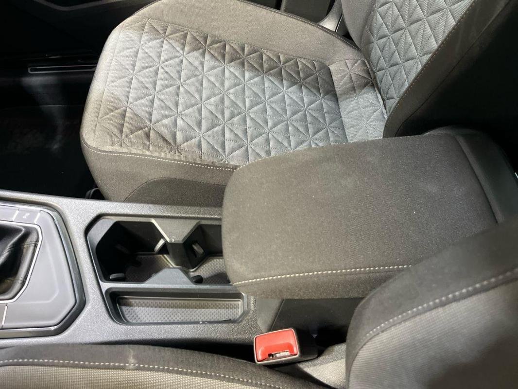 Volkswagen Tiguan - Photo 12