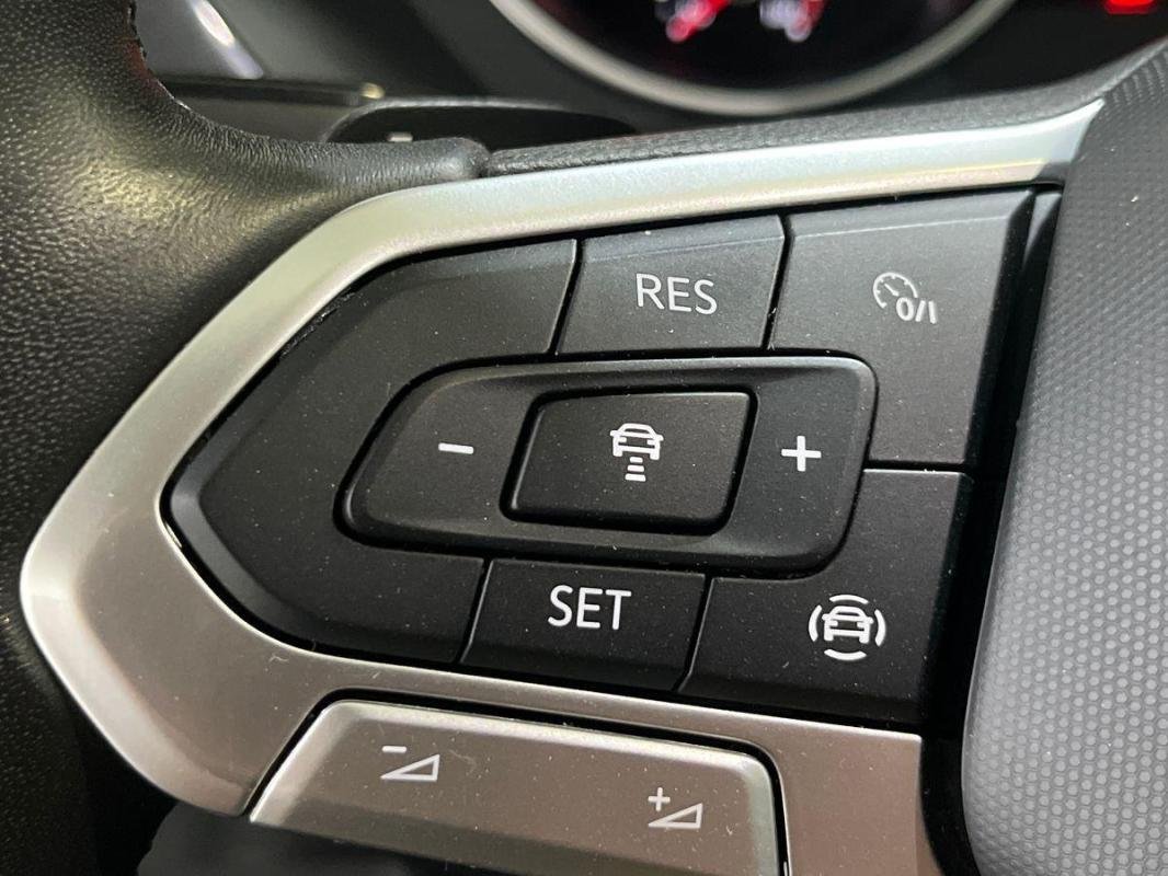 Volkswagen Tiguan - Photo 21