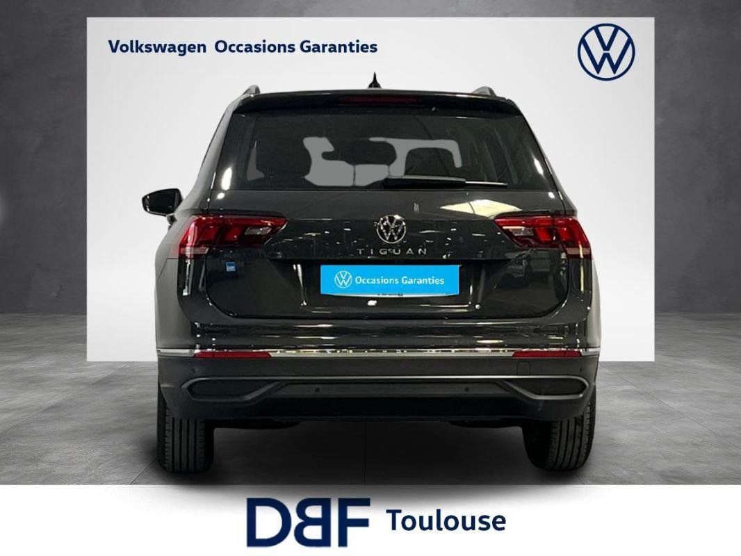 Volkswagen Tiguan - Photo 4