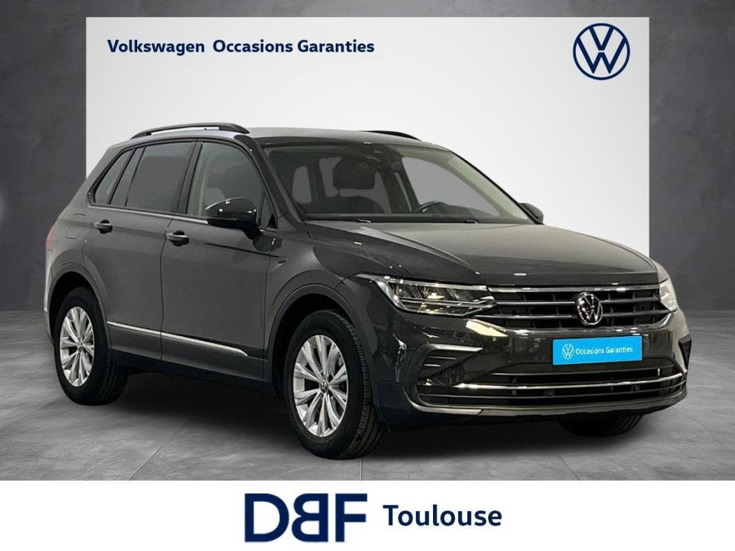 Volkswagen Tiguan - Photo 6