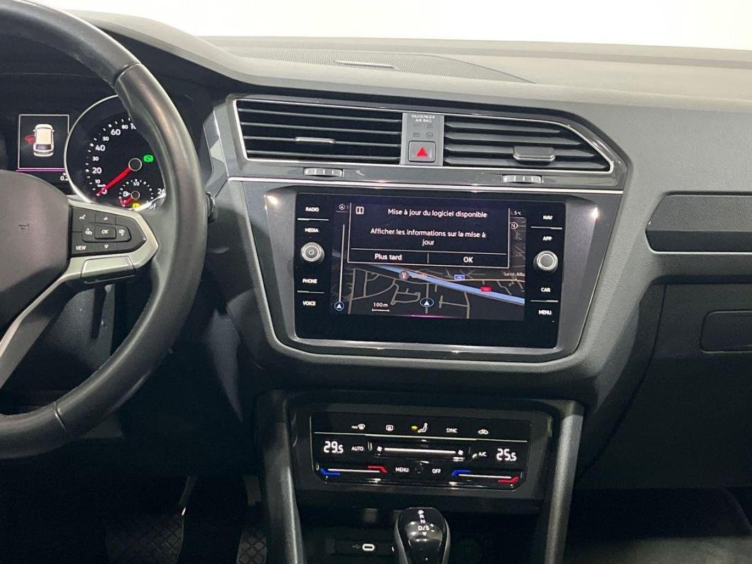 Volkswagen Tiguan - Photo 10
