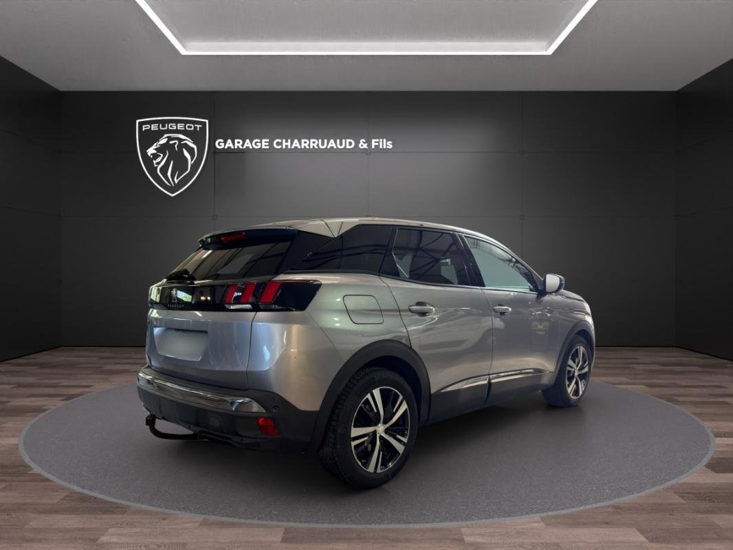 Peugeot 3008 - Photo 2