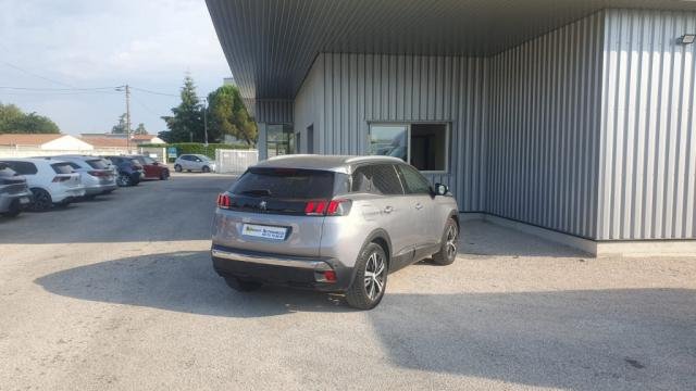 Peugeot 3008 - Photo 2