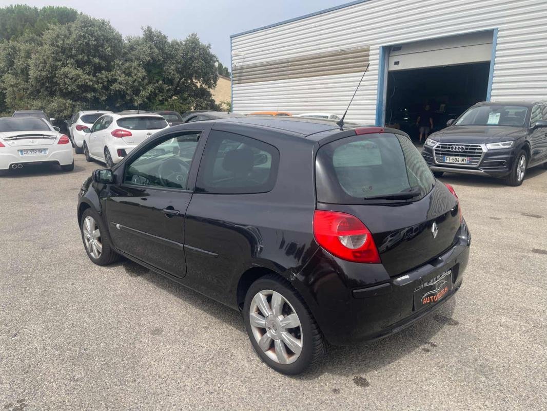 Renault Clio - Photo 4
