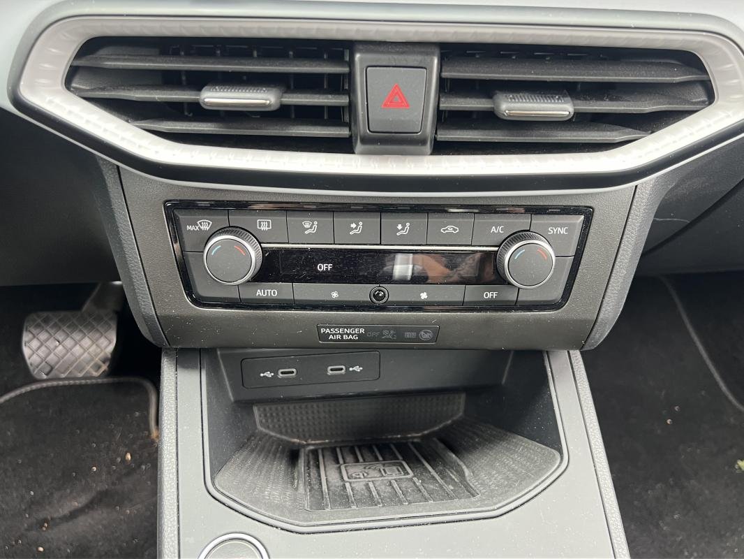 Seat Ibiza - Photo 12