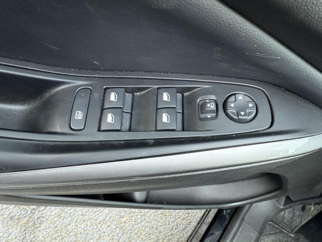 Opel grandland - Photo 17