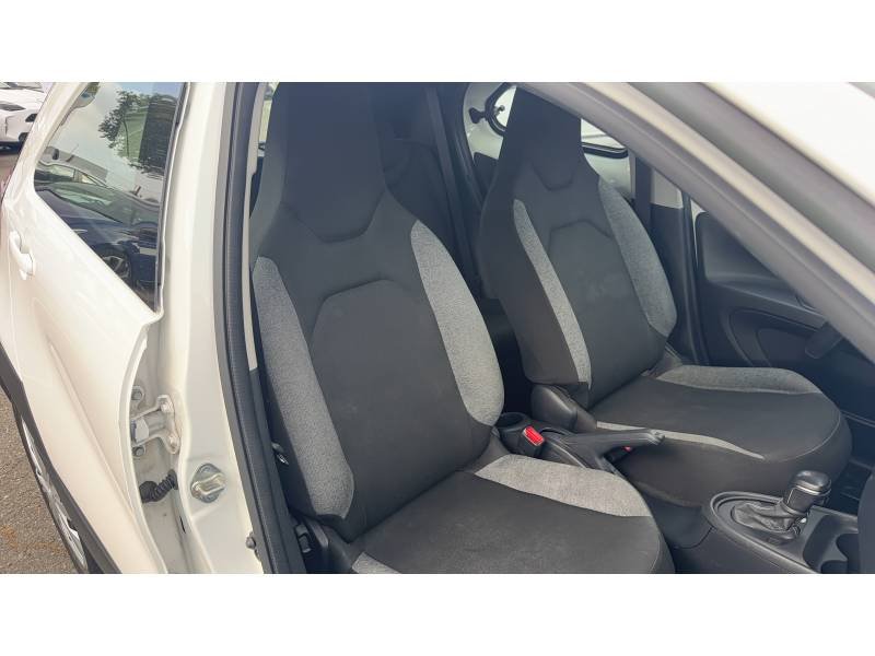 Toyota aygo x - Photo 12