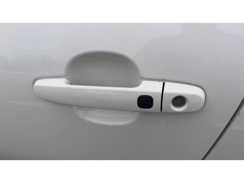 Toyota aygo x - Photo 16
