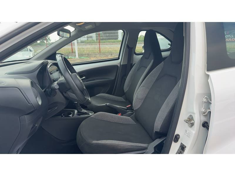 Toyota aygo x - Photo 10