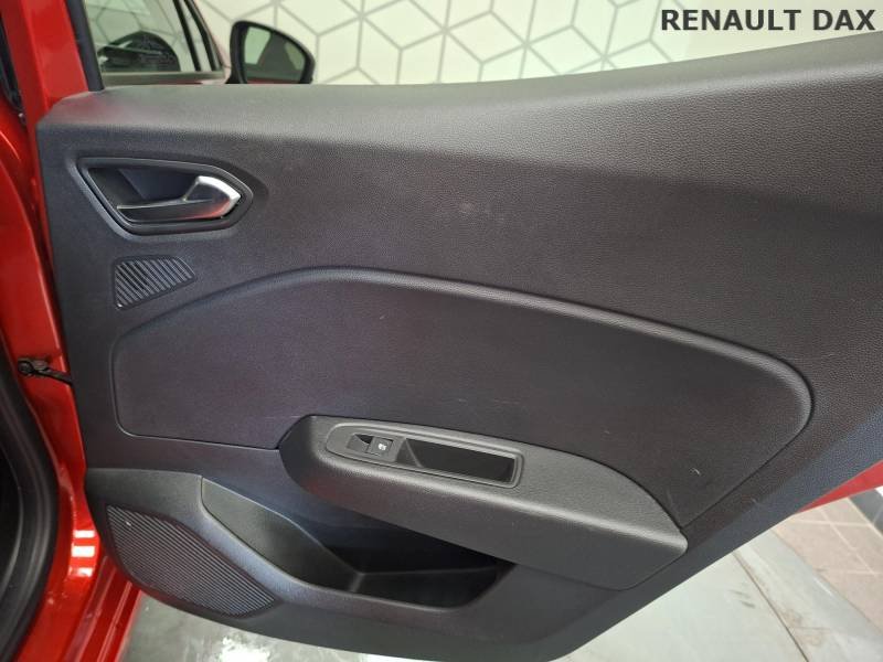 Renault Clio - Photo 23