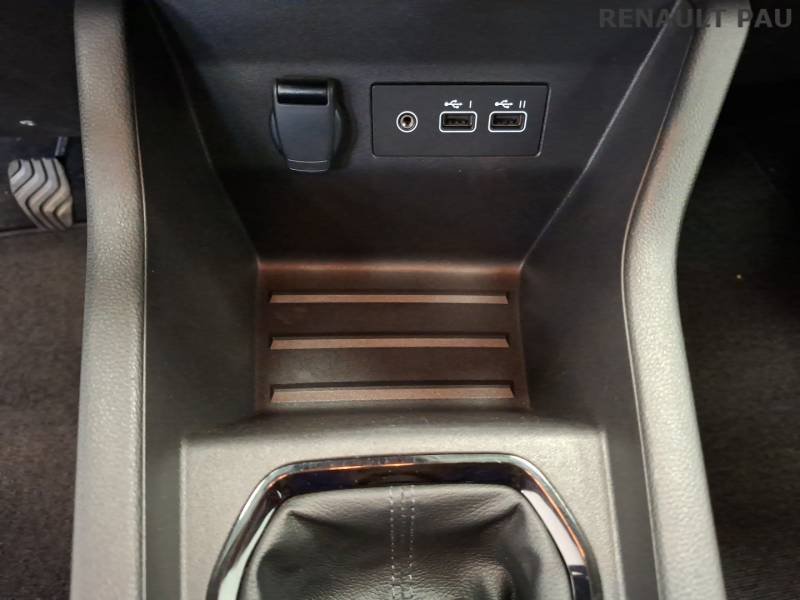 Renault Clio - Photo 23