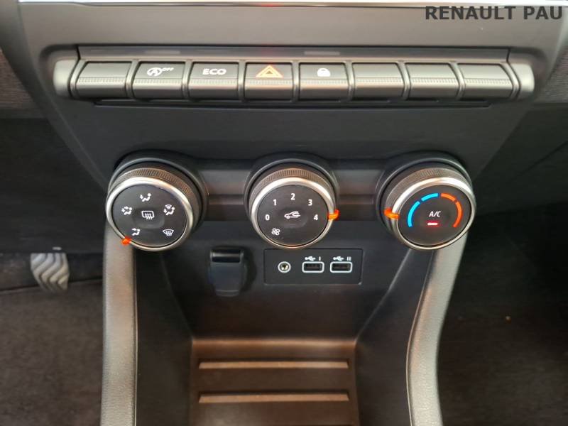Renault Clio - Photo 25