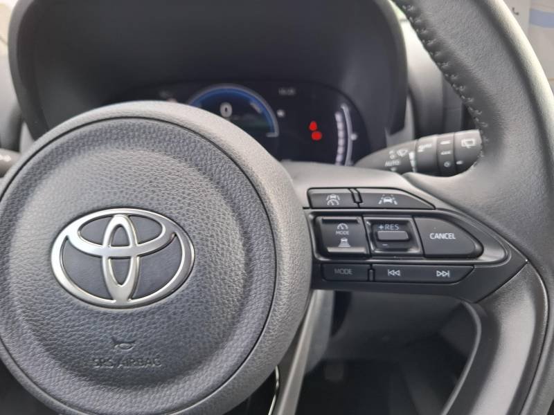 Toyota Yaris - Photo 15