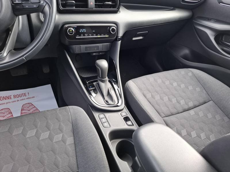 Toyota Yaris - Photo 25
