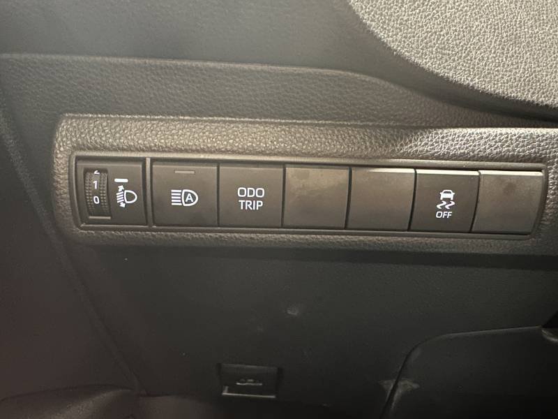 Toyota Corolla - Photo 24