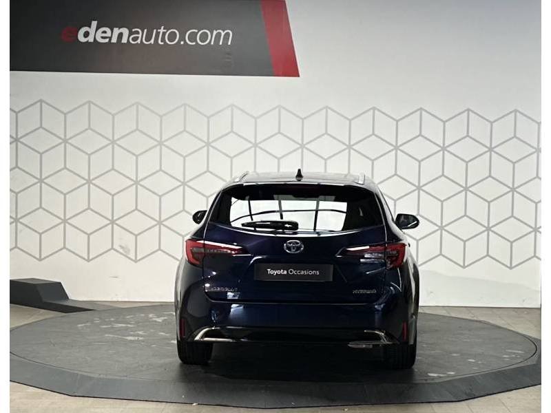 Toyota Corolla - Photo 6