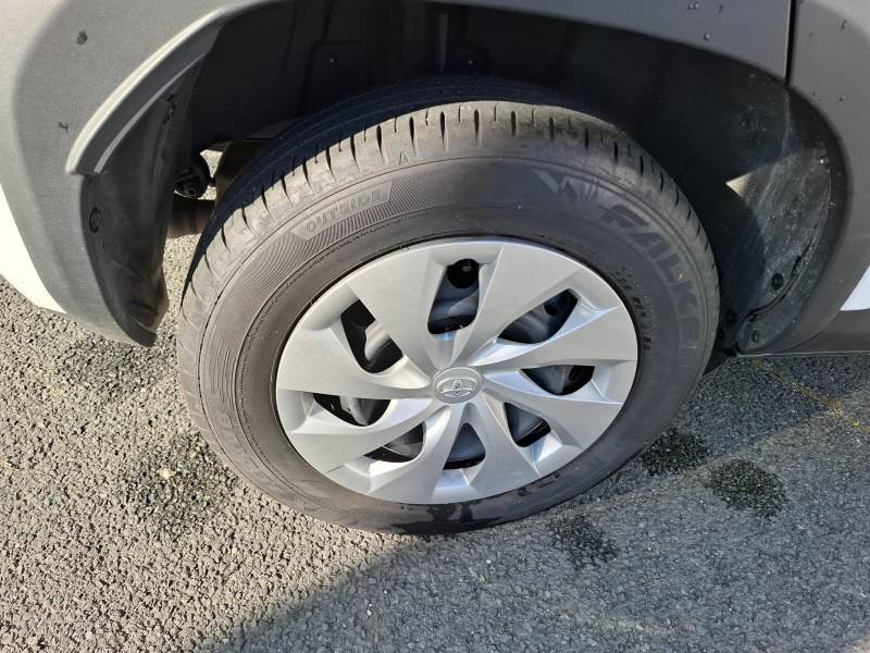 Toyota Yaris - Photo 11