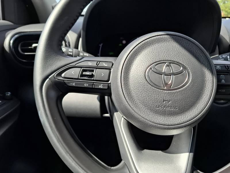Toyota Yaris - Photo 19