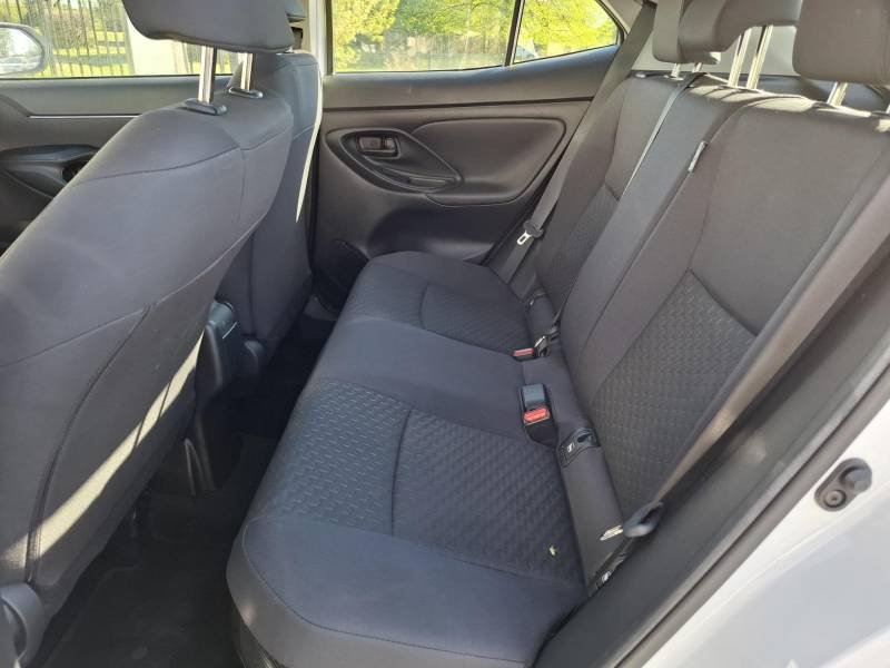 Toyota Yaris - Photo 34