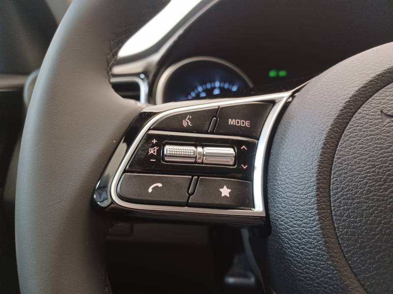Kia CEED - Photo 26