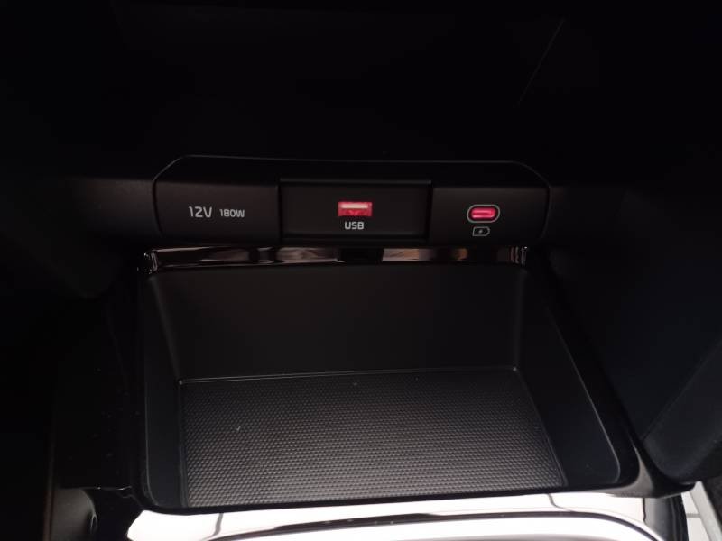 Kia CEED - Photo 31