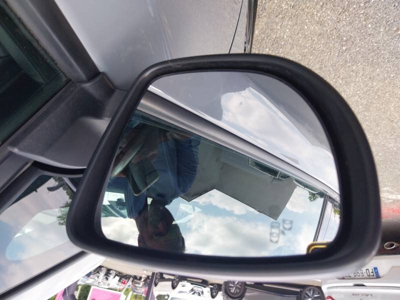 Nissan Leaf - Photo 22