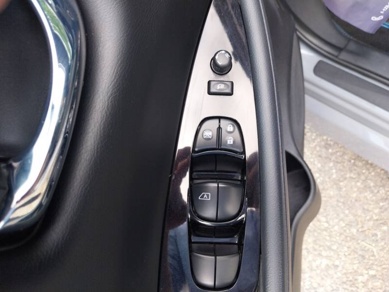 Nissan Leaf - Photo 23