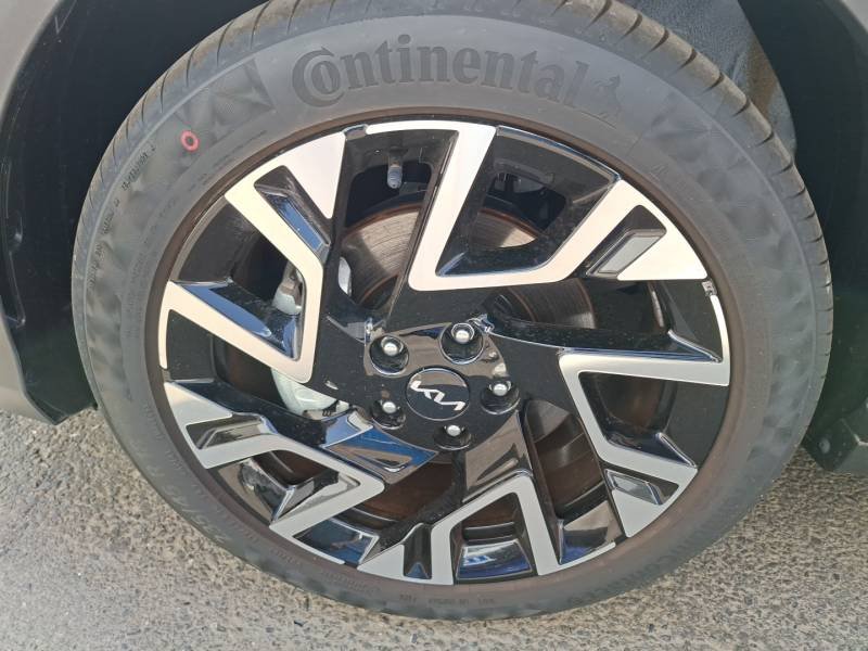 Kia Xceed - Photo 21