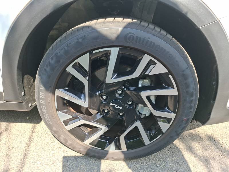 Kia Xceed - Photo 22