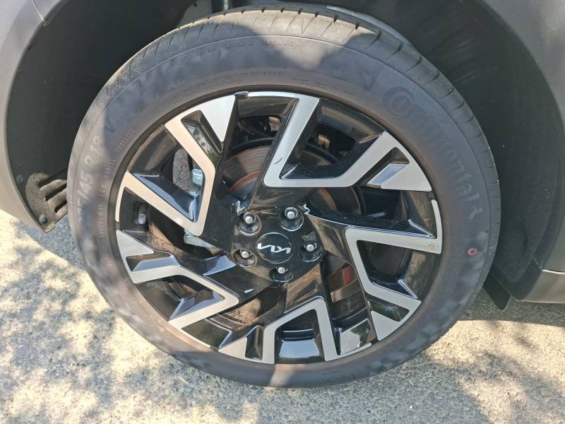 Kia Xceed - Photo 23
