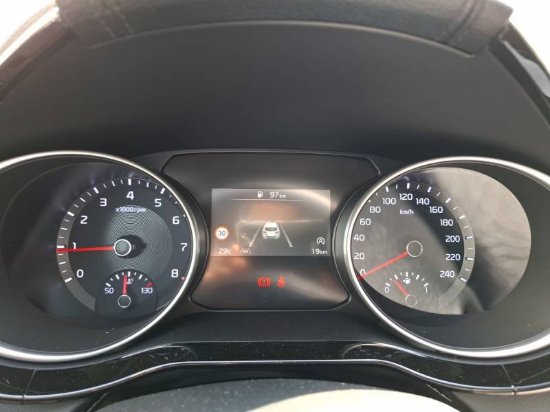 Kia Xceed - Photo 31