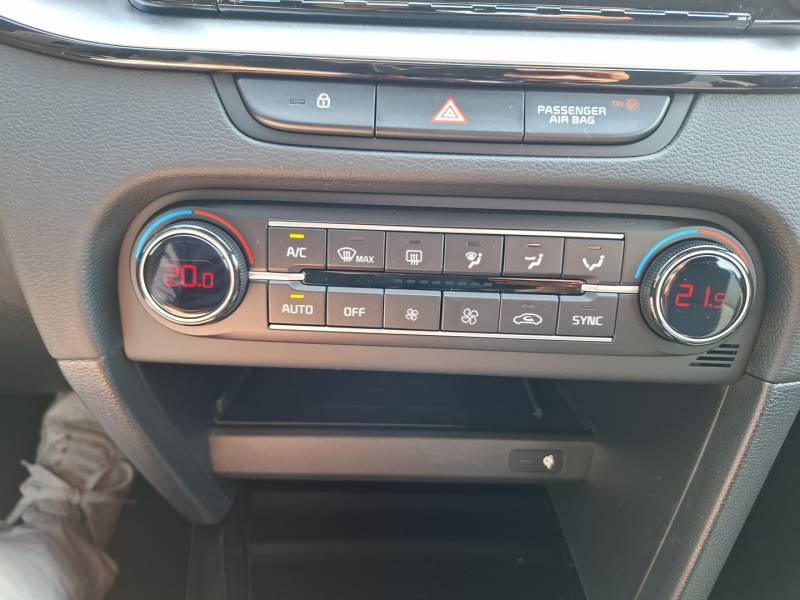 Kia Xceed - Photo 38