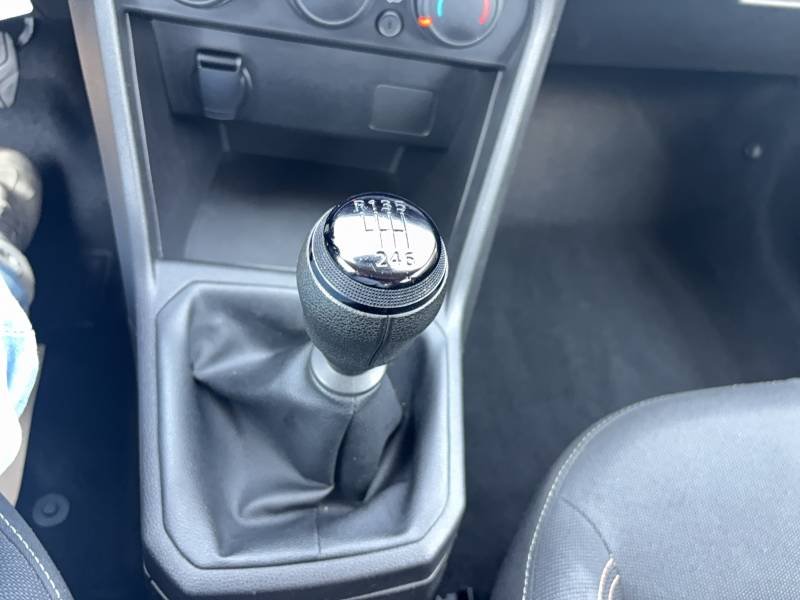 Dacia Sandero - Photo 24