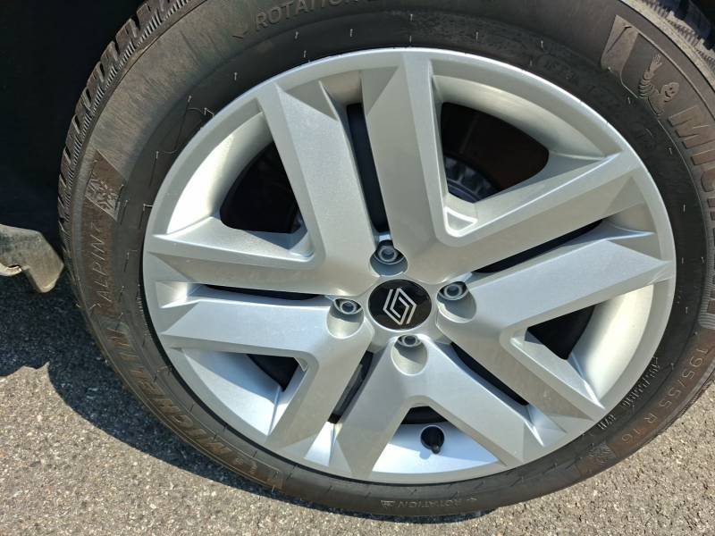 Renault Clio - Photo 16
