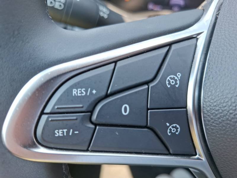 Renault Clio - Photo 21