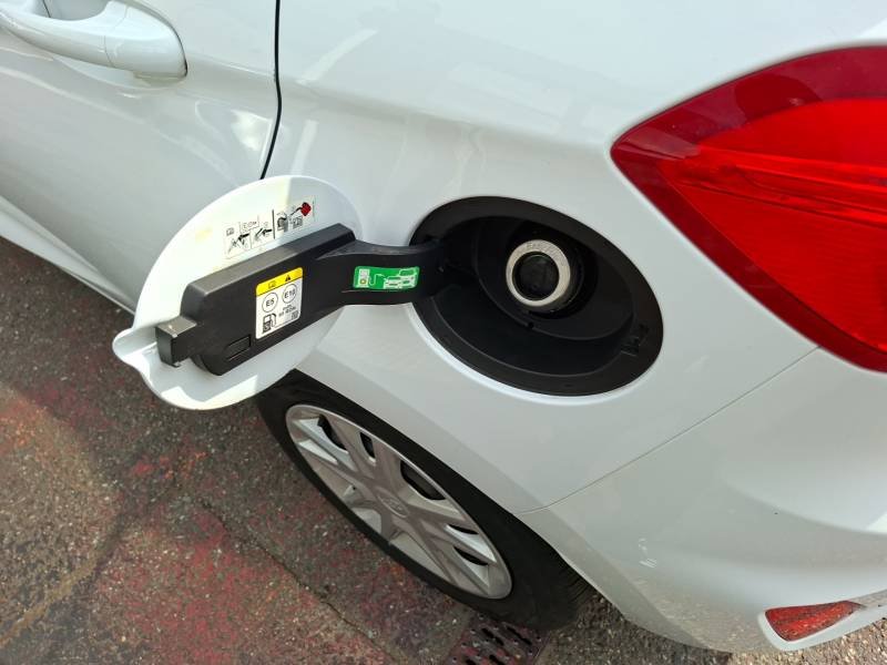 Ford Fiesta - Photo 26